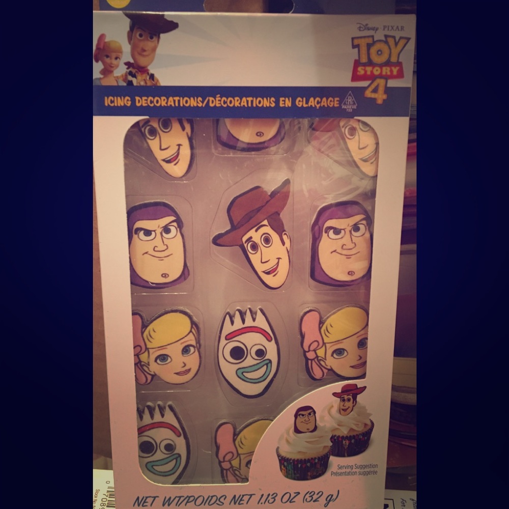 Cupcake toppers
